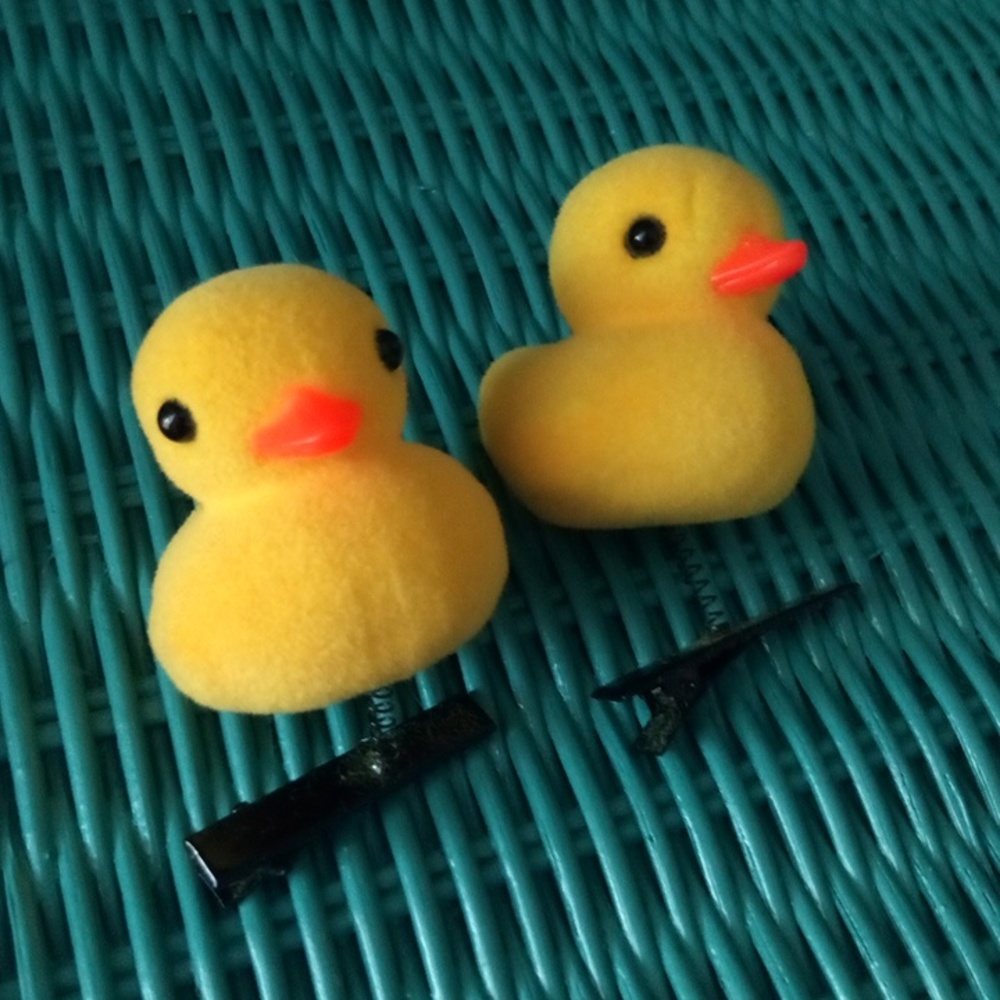 New Pet Duck Hair Clips